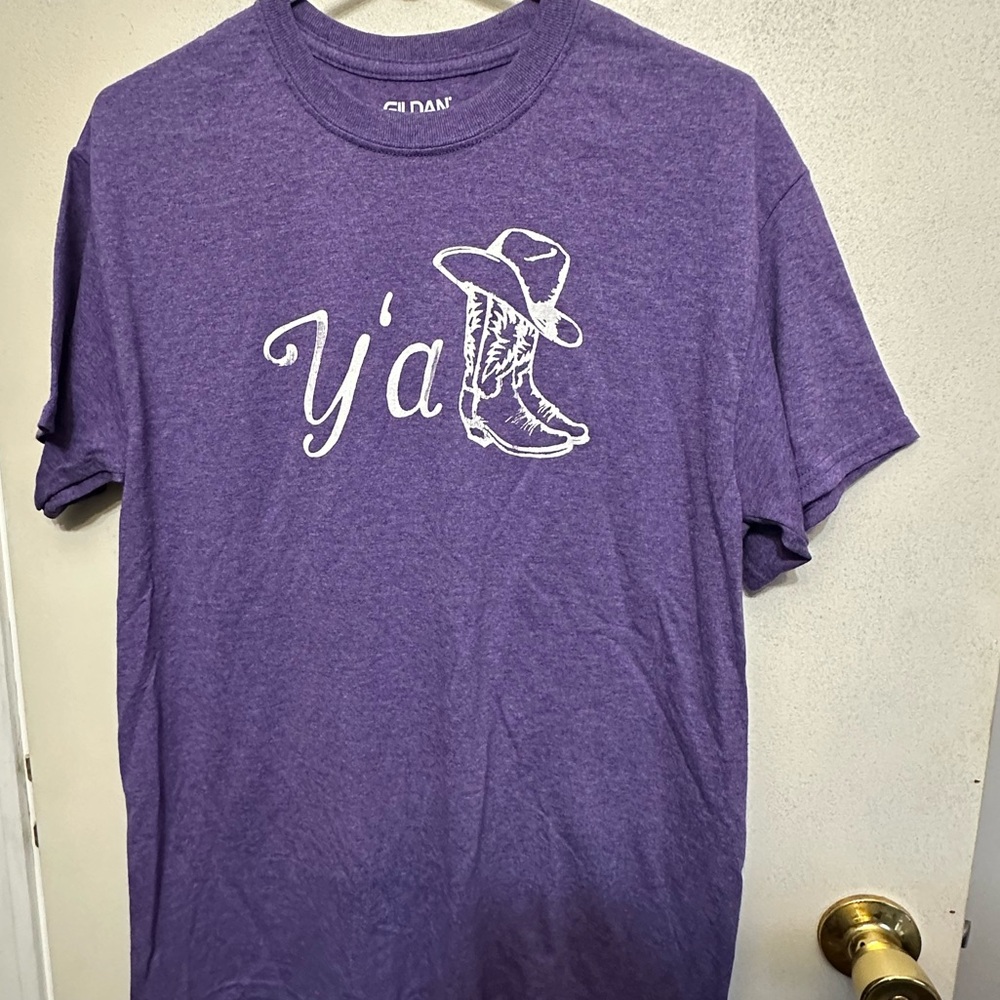 Hand printed ya’ll t shirt